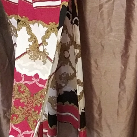 Dress - Picture 2 of 3